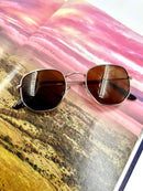 Óculos Hexagonais Polarizados Médios: Estilo Moderno e Proteção Solar, Elegância e Conforto em um Acessório Versátil - FC Company